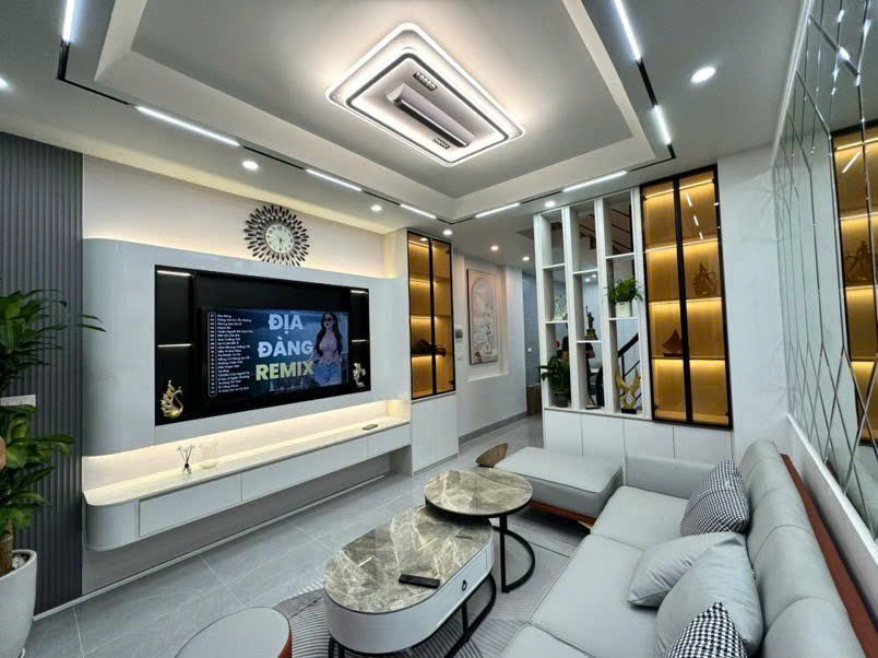Khương Hạ - Thanh Xuân - 5 tầng - 33m2 - 5 ngủ - 7,8 ty